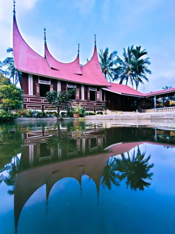 Вилла Rumah Gadang Simarasok Baso Экстерьер фото